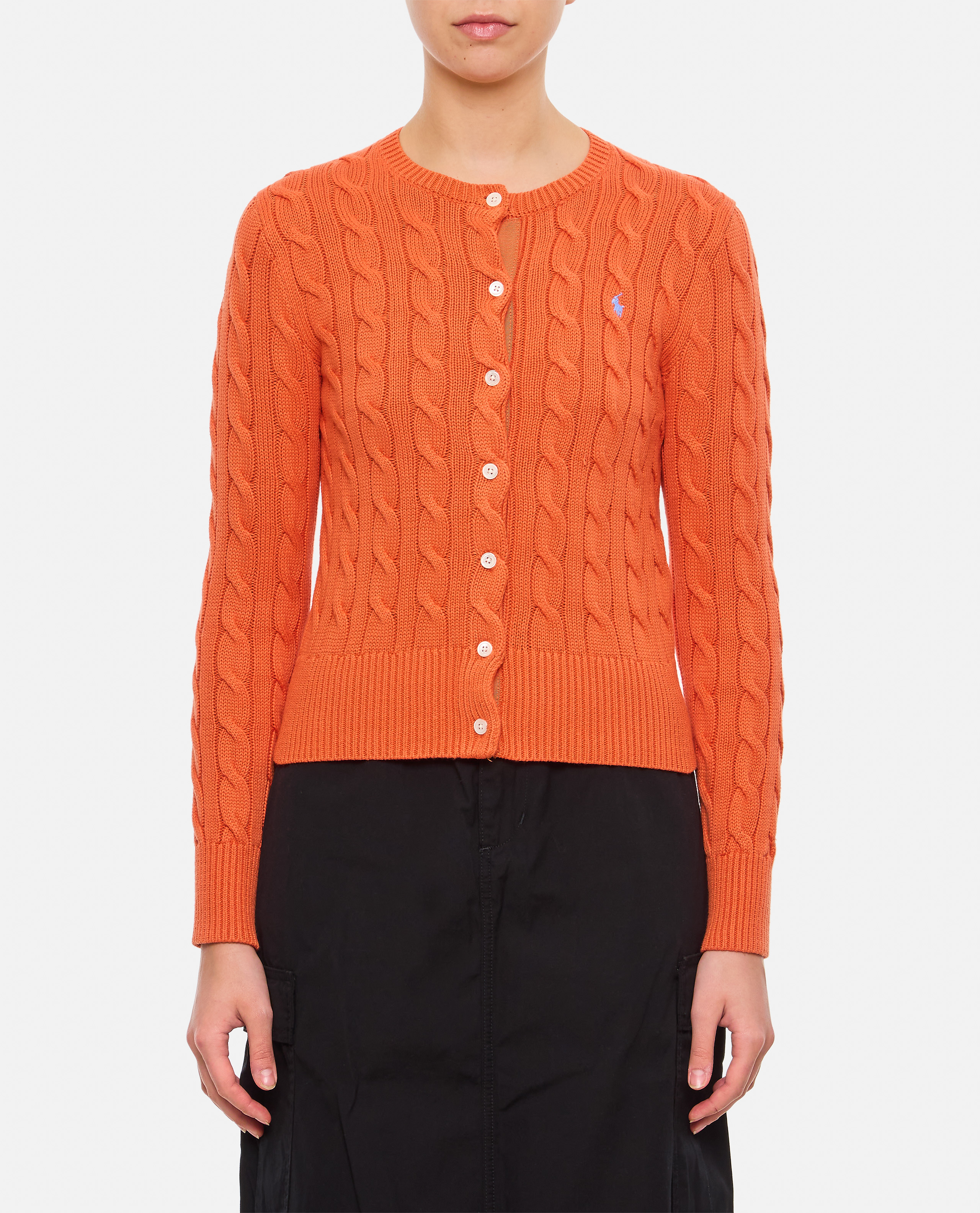 KNITWEAR